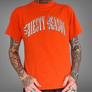 Pooh Shiesty Season orange and silver rap merch t shirt men’s M 21x26.5